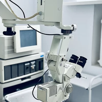 Обладнання в офтальмологічному центрі на Титова, 1